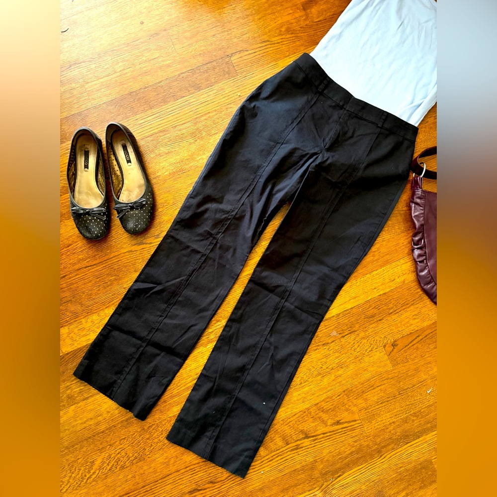 Vintage Club Monaco size 4 black lightweight chic trousers with seaming details